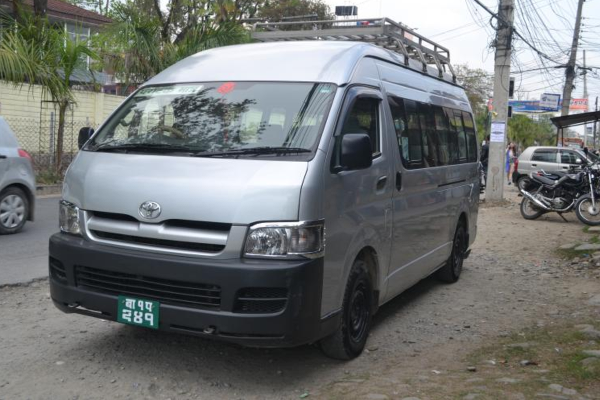 Hiace Rental Service 