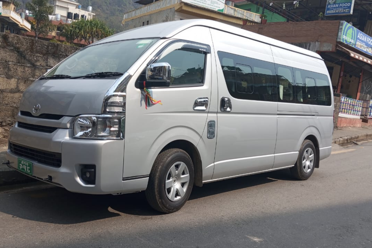 Hiace Rental Service
